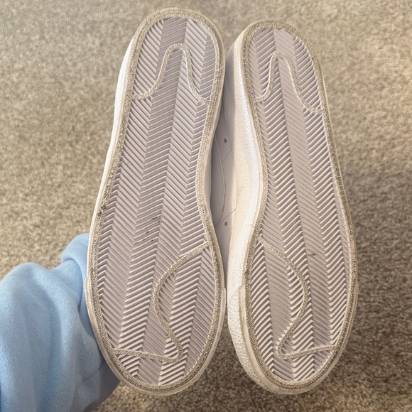 Nike White High-Top Leather Blazers - Picture 3 of 4